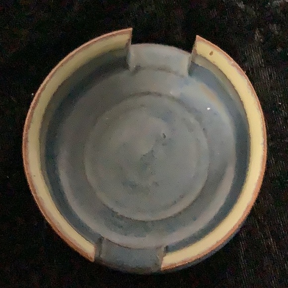 Sponge Holder Blue Green pottery sunburst imprint design - Picture 4 of 5